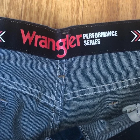 NWT Wrangler Men’s Five Star Premium Relaxed Dark Wash Jeans - Picture 4 of 9